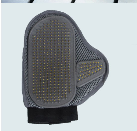 Pamper Paws Bathing Gloves